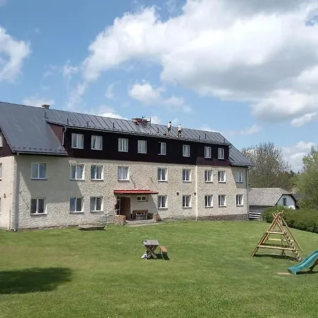 Hotel Rohanov Lhota nad Rohanovem