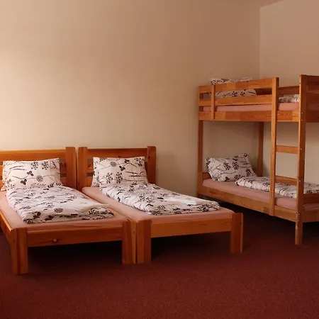 Rohanov Lhota nad Rohanovem