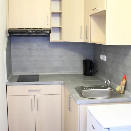 Rohanov 2* Lhota nad Rohanovem