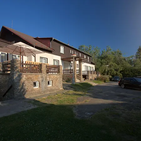 Rohanov Lhota nad Rohanovem