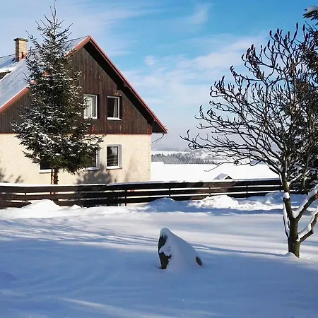 Rohanov Lhota nad Rohanovem