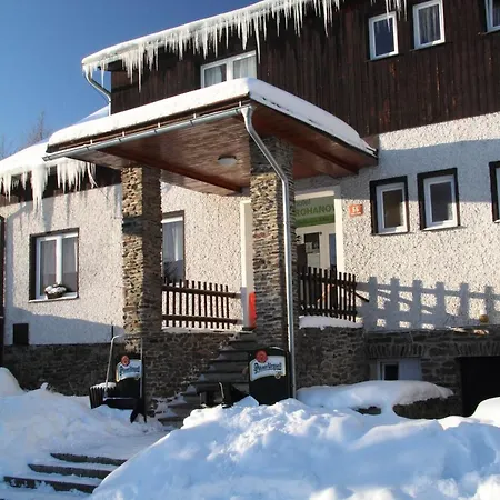 Rohanov Lhota nad Rohanovem